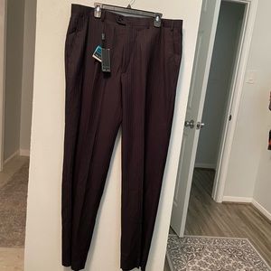Ferrecci pants size 40 NWT striped